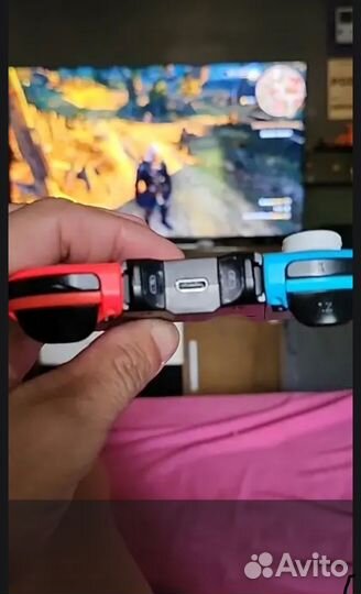 Док-станция для зарядки игровых контролеров