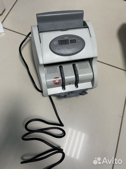 Машинка для счета денег