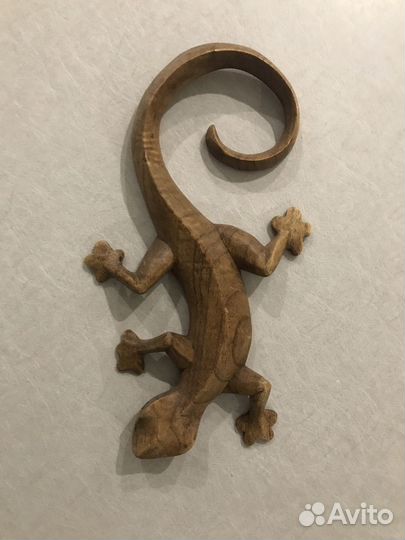 Саламандра ящерица деревянная статуэтка декор