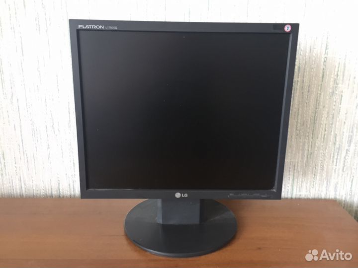 Монитор LG