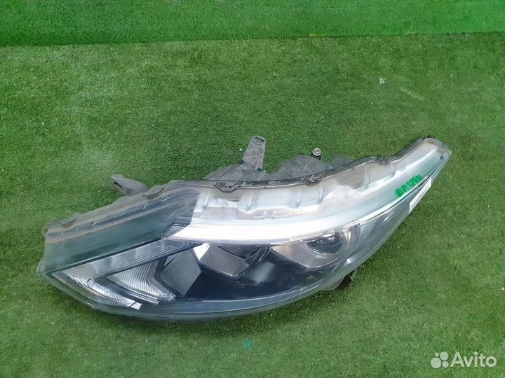Фара левая Nissan Qashqai