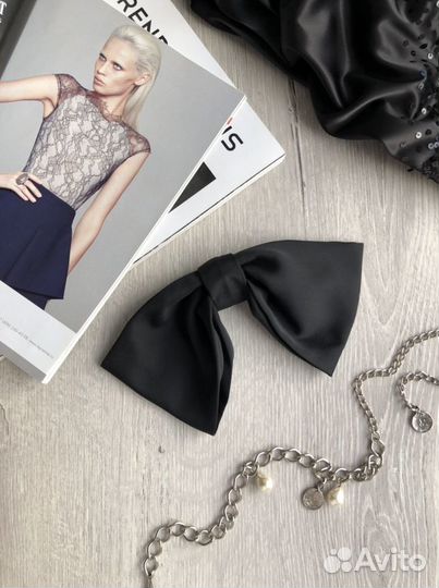 Бант для волос