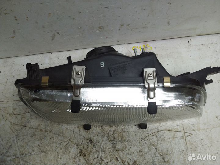 Фара Nissan Pulsar FN15 1995-2000