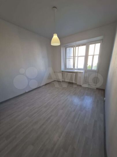 Комната 12,8 м² в 1-к., 3/5 эт.