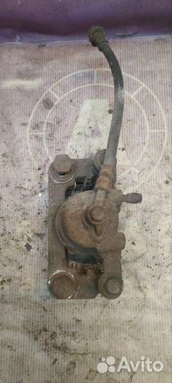 Суппорт тормозной задний правый Renault Koleos