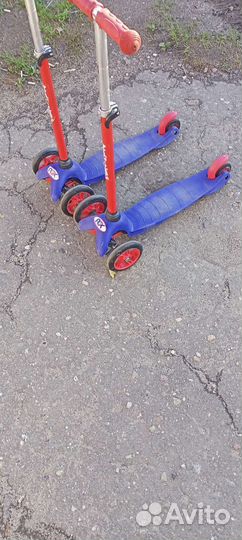 2 Самоката детских и машинка