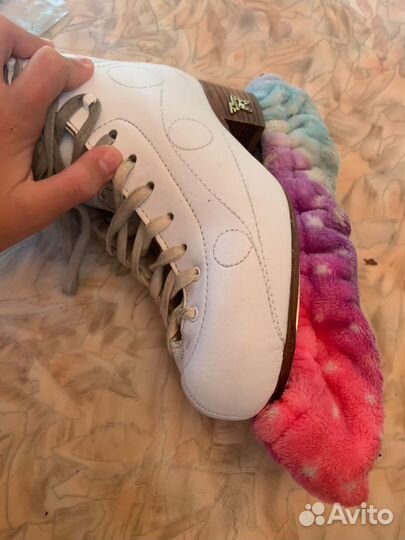 Фигурные коньки risport royal pro 22,5