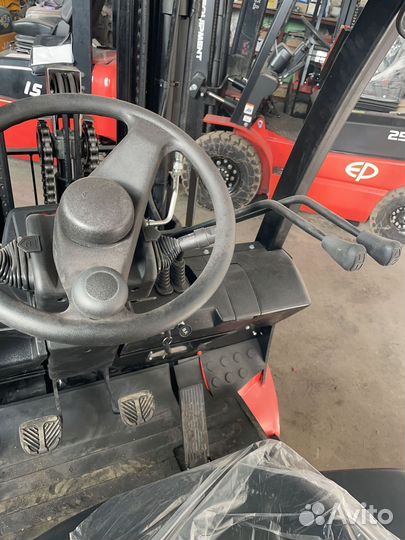 Вилочный погрузчик EP Equipment CPCD15, 2022