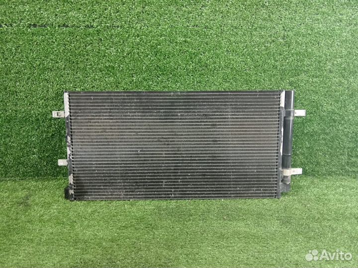 Радиатор кондиционера Audi A4 B8
