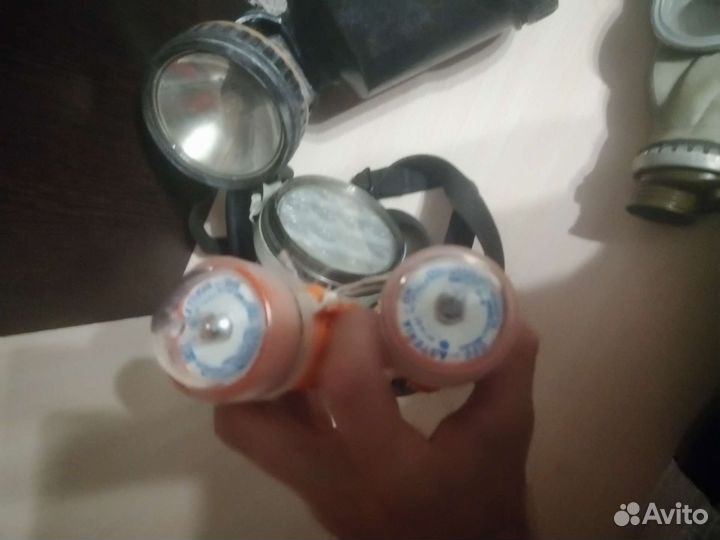 Карабельные фонари и противагаз