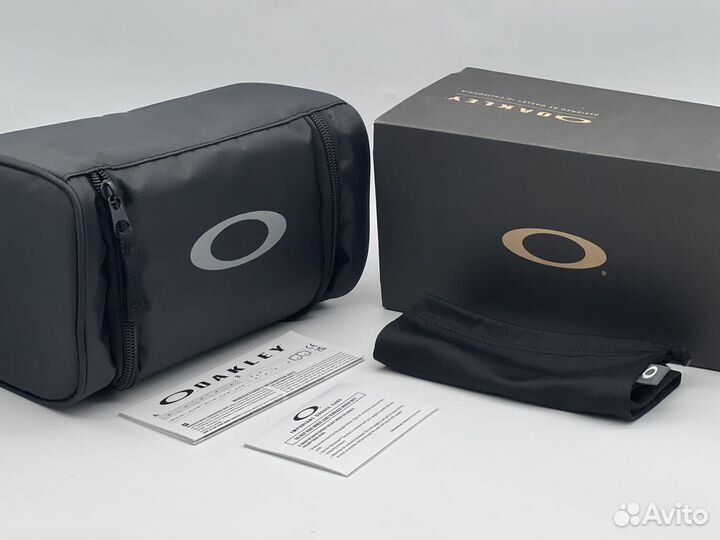 Горнолыжная маска Oakley Flight Path L / XL Clear