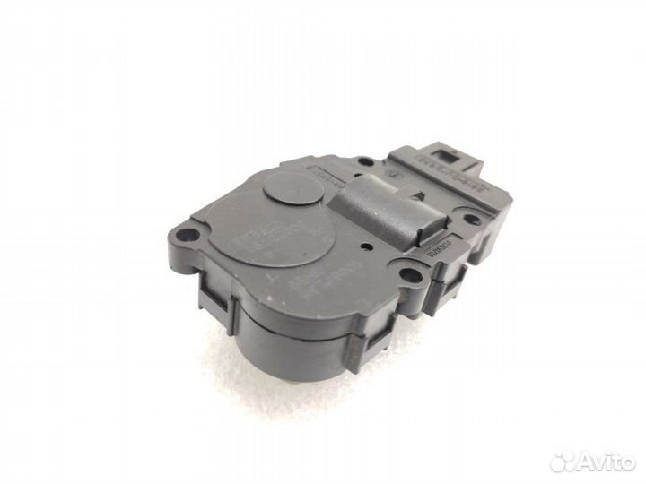 Сервопривод заслонок печки Mercedes-Benz C-Class