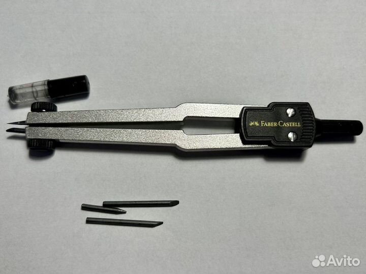 Циркуль Faber Castell с чехлом и грифелями