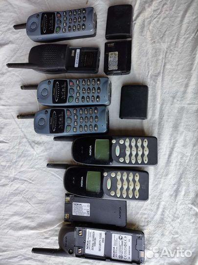Ретро телефон Nokia 640 и Ericsson LX677, LX700