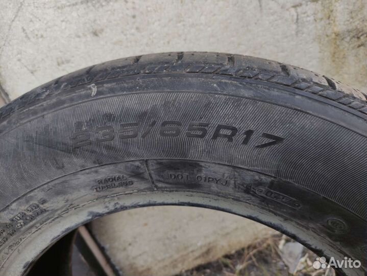 Triangle TR257 235/65 R17