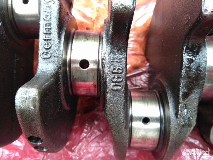 Коленвал VAG двигателя 1.6-1,7D,TD 068105101M