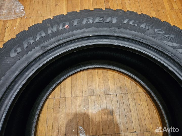 Dunlop Grandtrek Ice 02 285/50 R20 116T