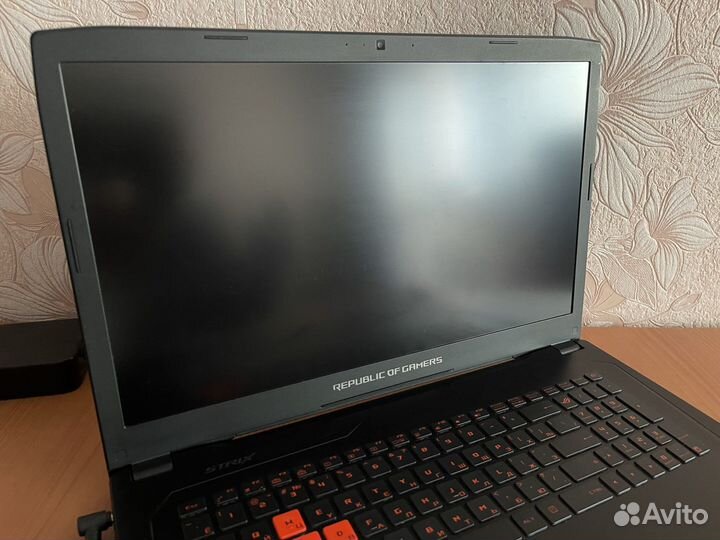 Игровой ноутбук asus rog strix