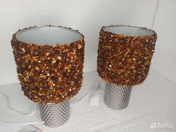 Настольные лампы с янтарем