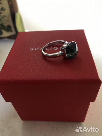 Серебряное кольцо sunlight топаз