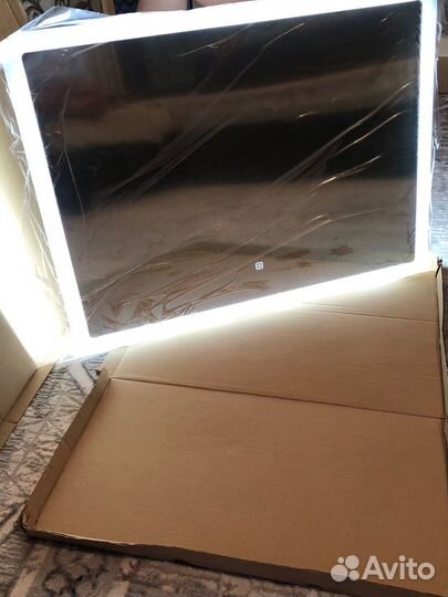 Зеркало с подсветкой