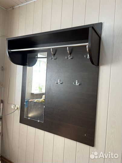 Вешалка в прихожую с зеркалом