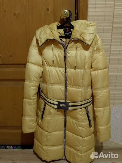 Пуховик зимний женский