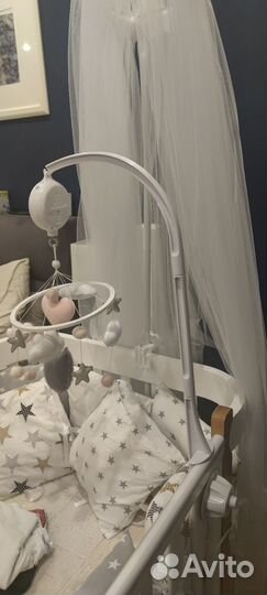 Мобиль на кроватку из фетра