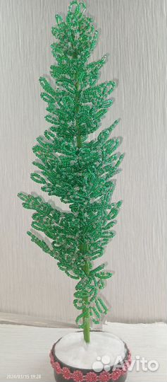 Ёлочка из бисера