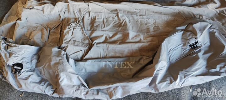 Надувная кровать Intex 2-in-1 Bed (67744)