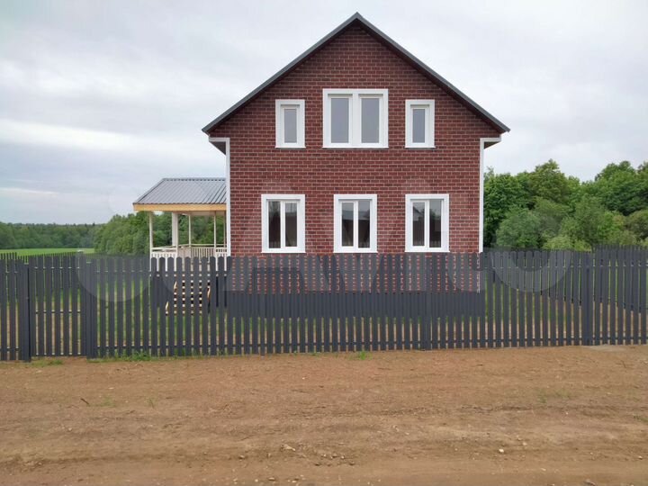 Дом 140 м² на участке 10 сот.