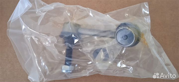 Тяга стабилизатора передн прав chevrolet