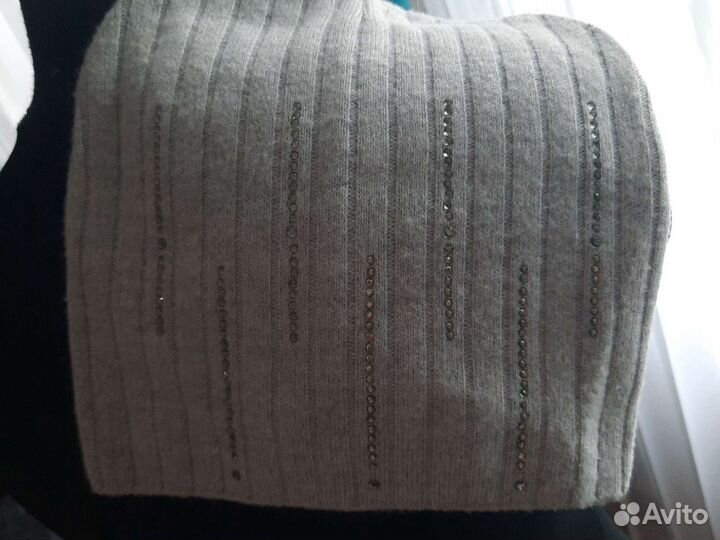 Шарфы и палантины,шапки