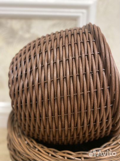 Кашпо из ротанга