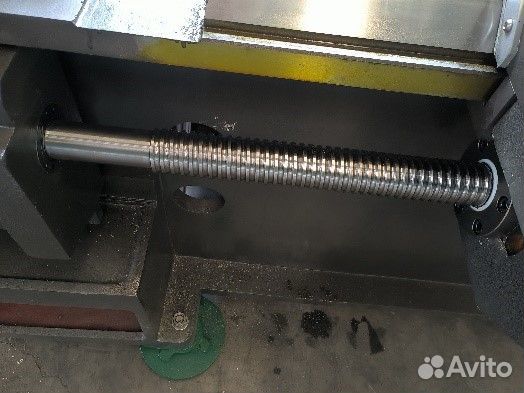 Горизонтальный токарный станок с чпу CK6180х1000