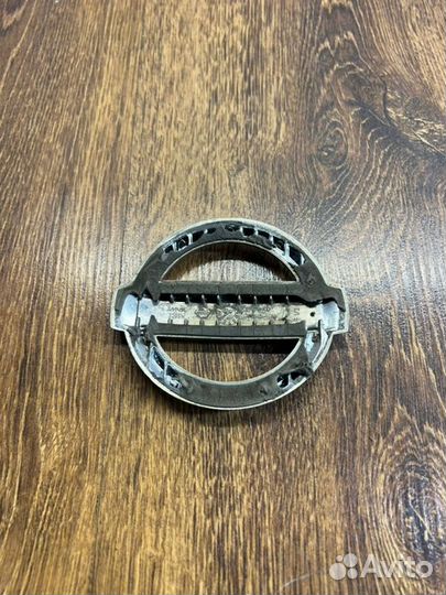 Эмблема Nissan Note хэтчбек 1.4 2007