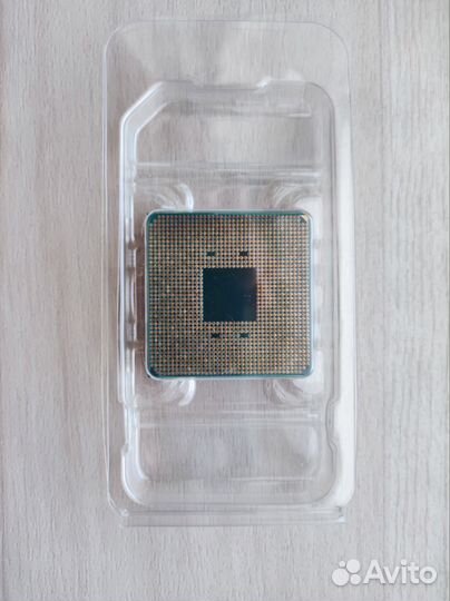 Процессор AMD Ryzen 3 1200