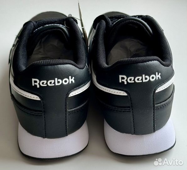 35, 40, 42, 43 Новые кроссовки Reebok