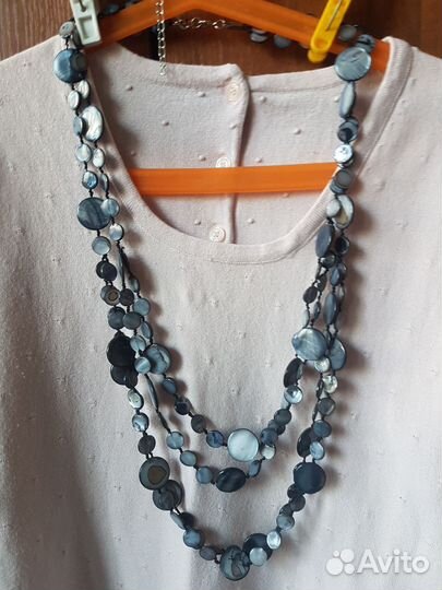 Натуральные камни, бусы чароит