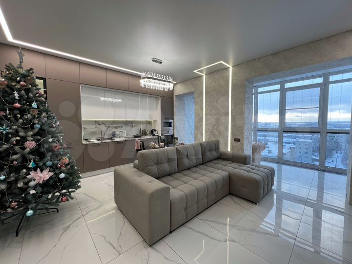 4-к. квартира, 100 м², 10/10 эт.