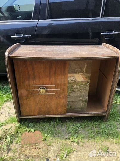 Тумба СССР купила под рестоврацию но нет времени