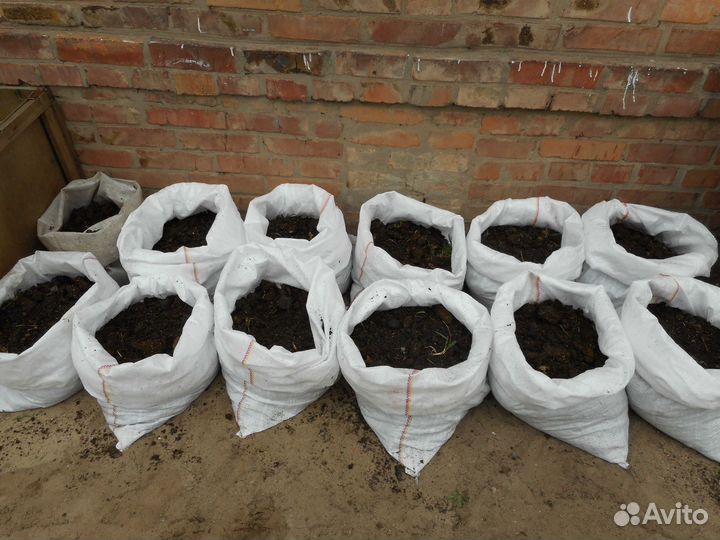 Чернозём в мешках