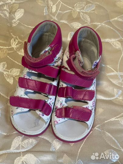 Ортопедическая обувь для девочки