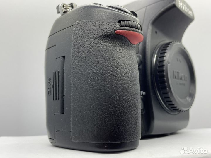 Nikon D700 Body