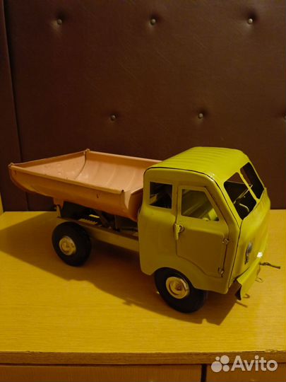 Самосвал сим игрушка