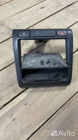 Рамка магнитолы nissan bluebird u14