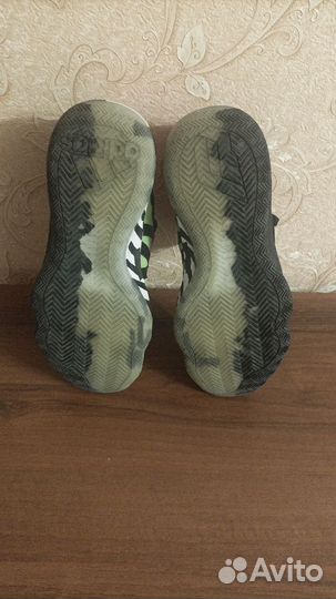 Кроссовки баскетбольные adidas