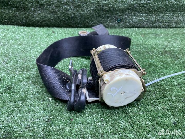 Ремень безопасности передний правый Ford Focus 2