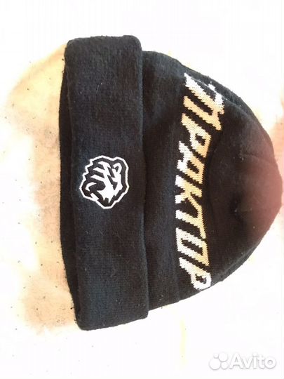 Мужская шапка Трактор