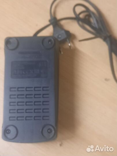 Зарядное устройство Bosch al 1814 cv